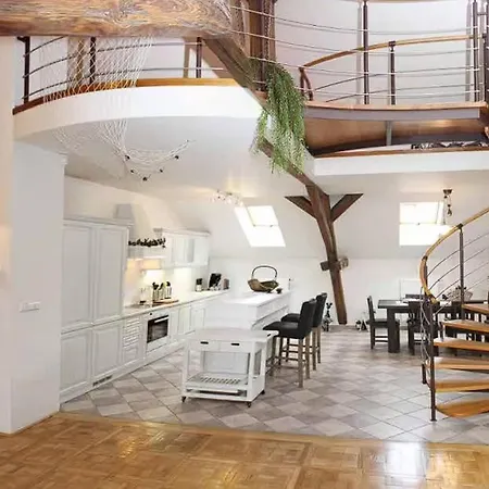 بيت ضيافة Perfectly Located For Of Attractions ! *